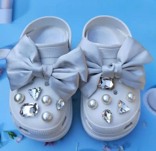 Bows Diamond & Pearl set Croc Charm Set